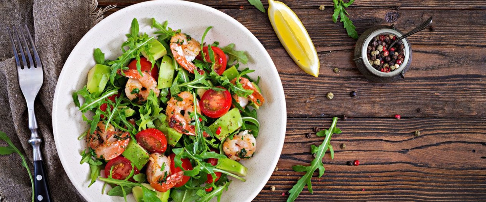 Ensaladas con superalimentos: una forma deliciosa de disfrutar de una alimentación saludable