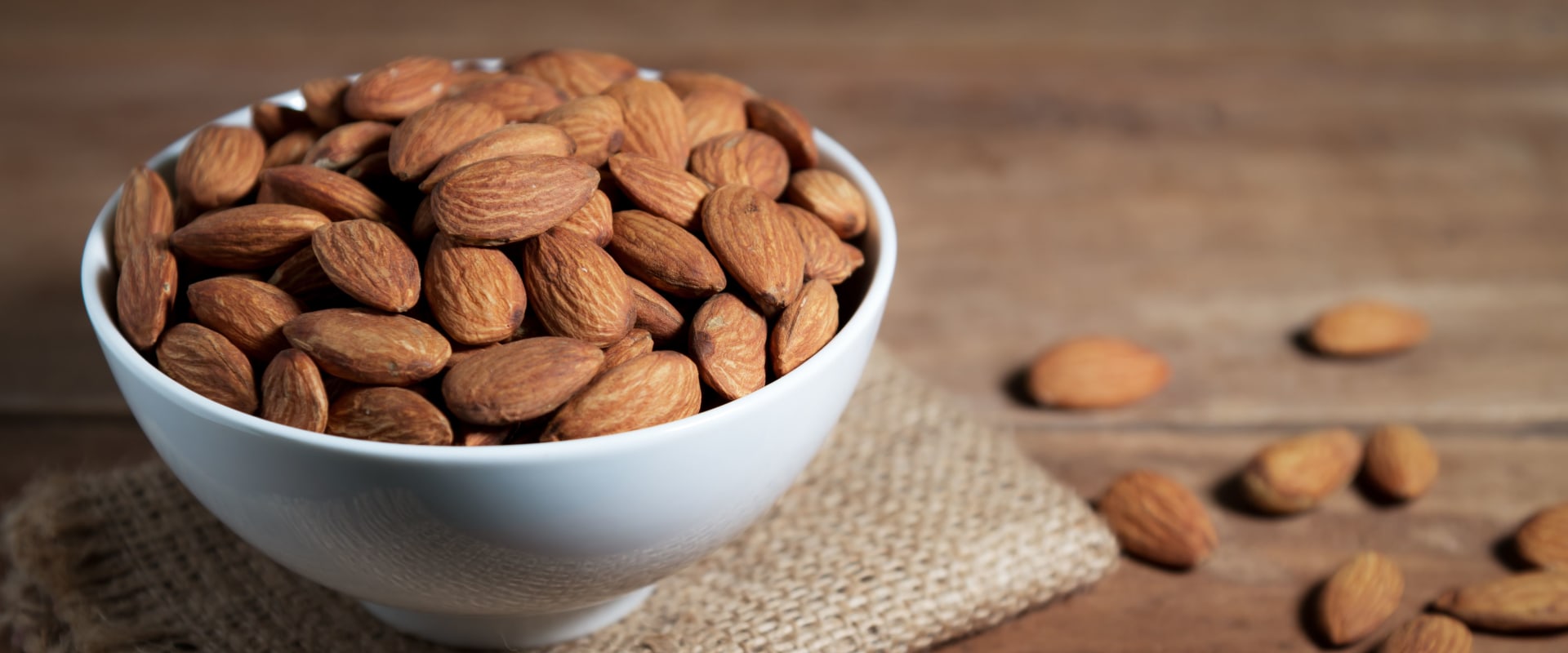 Las almendras como superalimento: beneficios, nutrición y recetas